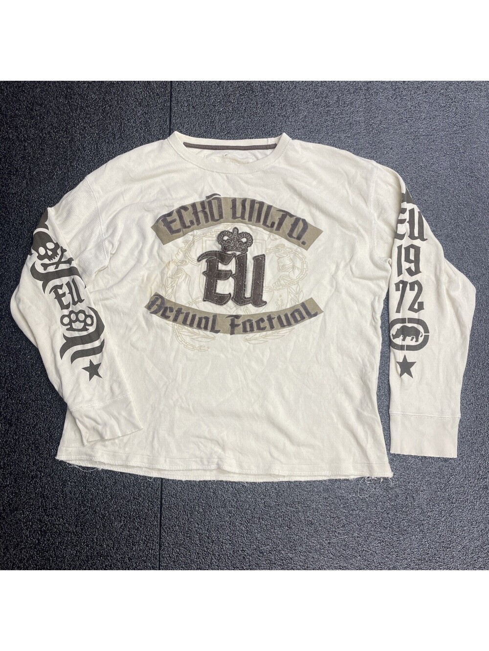 Vintage Y2K Ecko Unltd Long Sleeve Thermal Shirt XL Brown Grunge Skater Goth